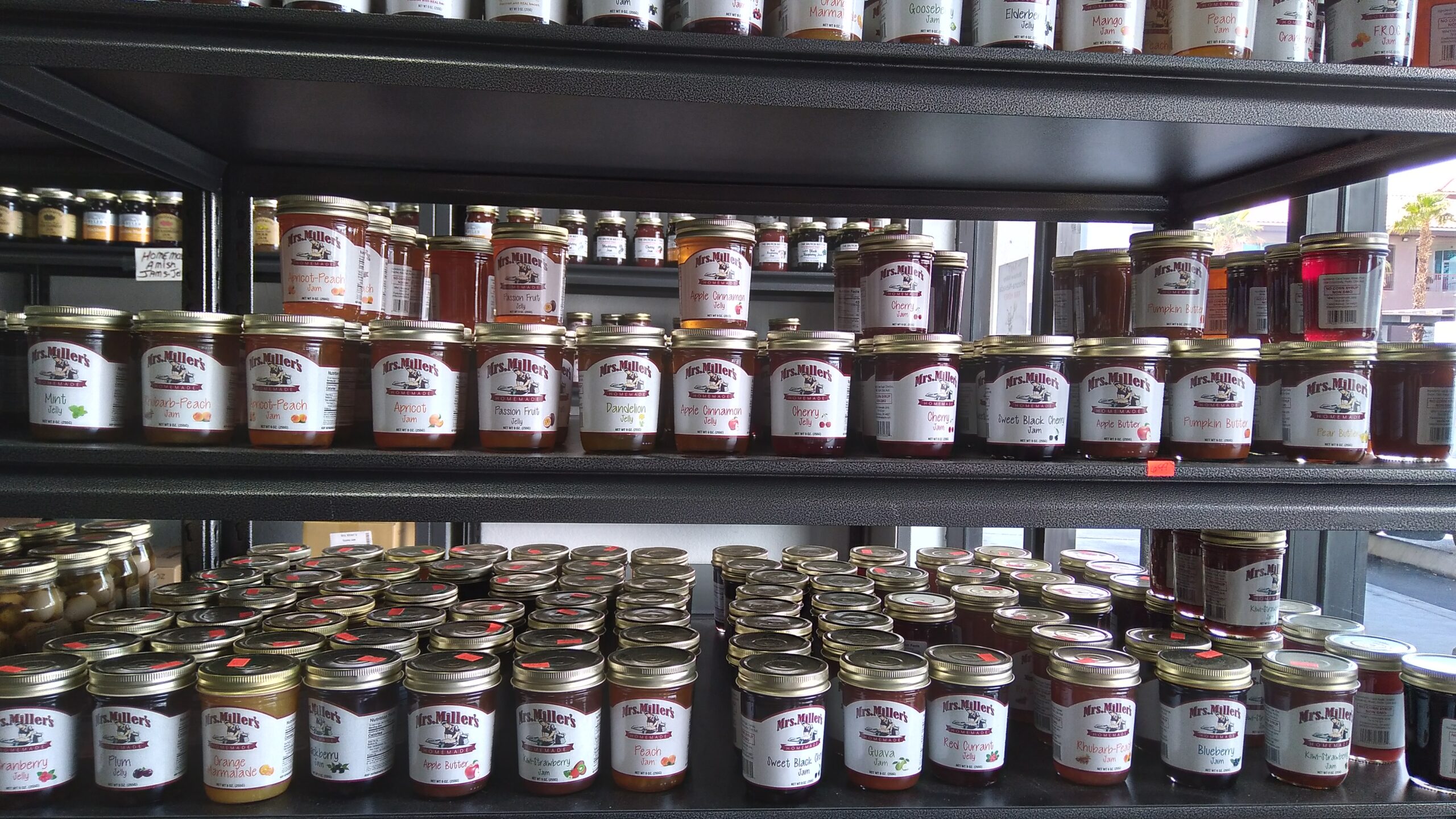 shelves of jars of jams and 范冰冰啪啪啪视频